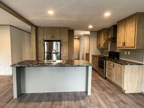 11 Coach House Ct in Daytona Beach, FL - Building Photo - Building Photo