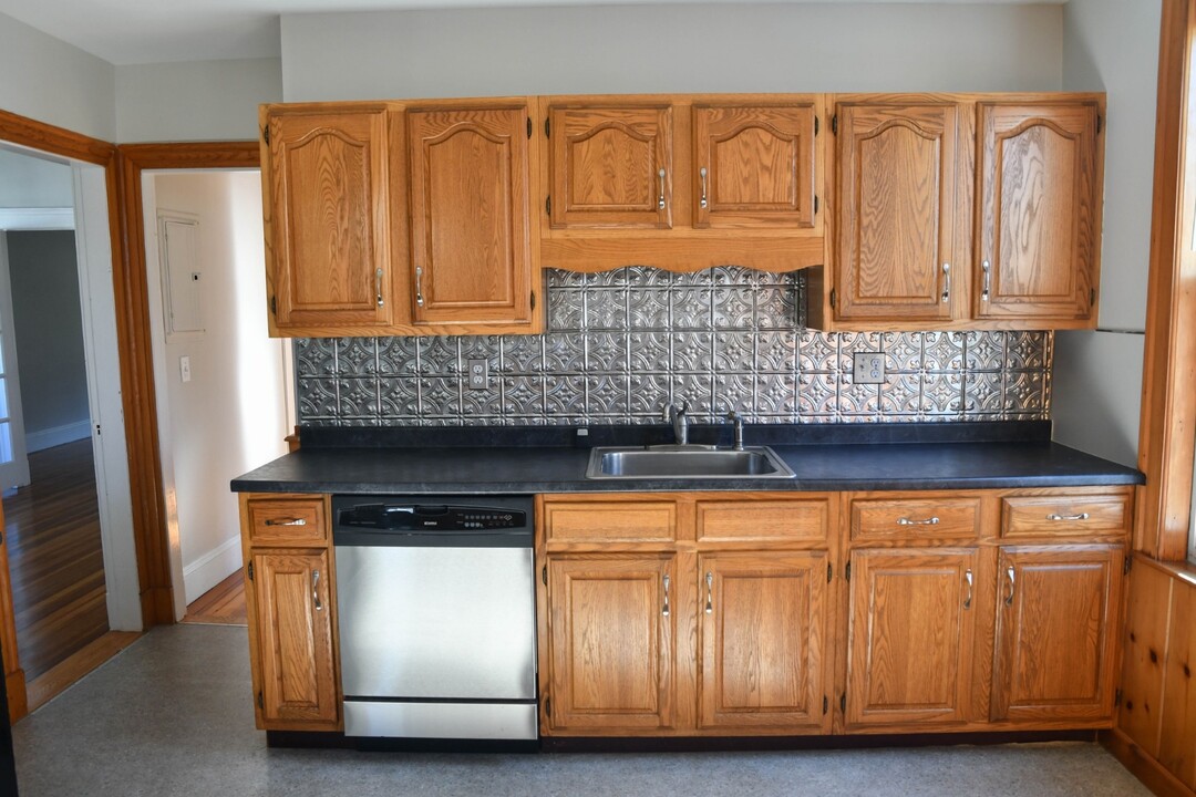 86 Elmira St in Boston, MA - Building Photo