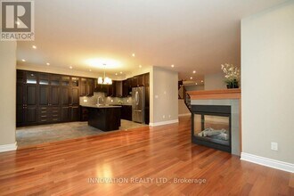141 Highbury Park Dr in Ottawa, ON - Building Photo - Building Photo