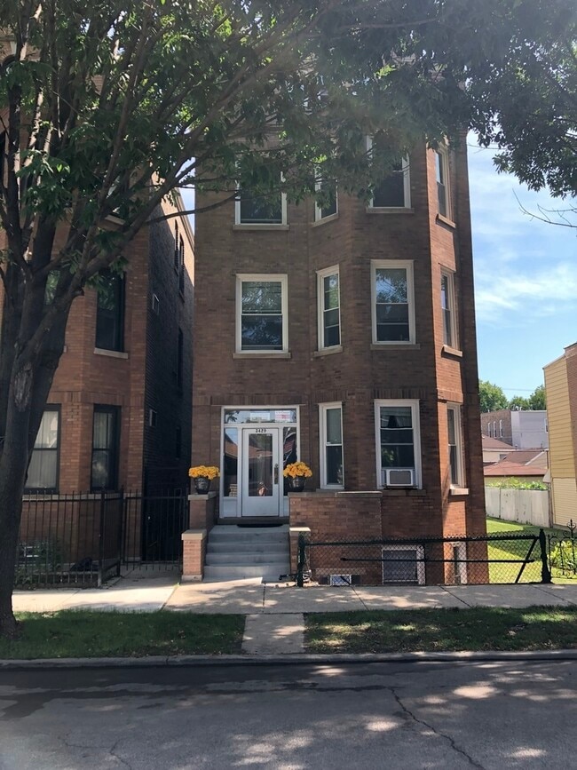 property at 3429 S Union Ave