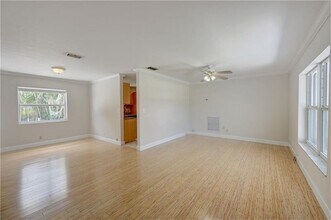 110 Seminole Ln in Boca Raton, FL - Foto de edificio - Building Photo