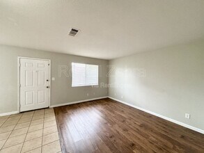 920 Vermont Ave in Turlock, CA - Building Photo - Building Photo