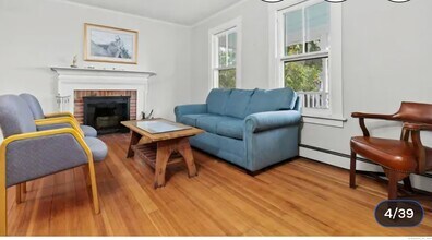 257 Elm St in Groton, CT - Building Photo - Building Photo