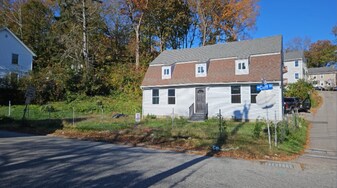 158 Cliff St, Unit 2 in Norwich, CT - Building Photo