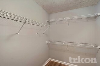 210 Pebble Creek Dr in Mcdonough, GA - Foto de edificio - Building Photo