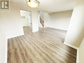 16 Nelson Trl in Welland, ON - Building Photo - Building Photo