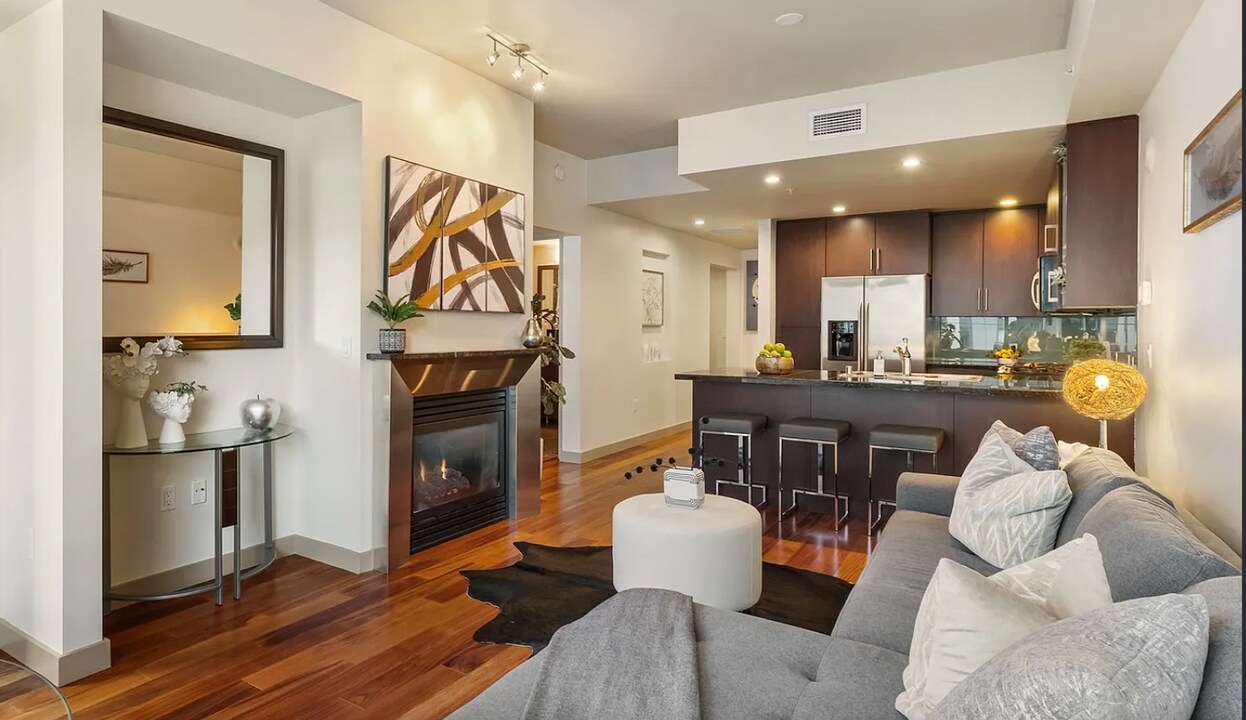 910 Lenora St in Seattle, WA - Building Photo