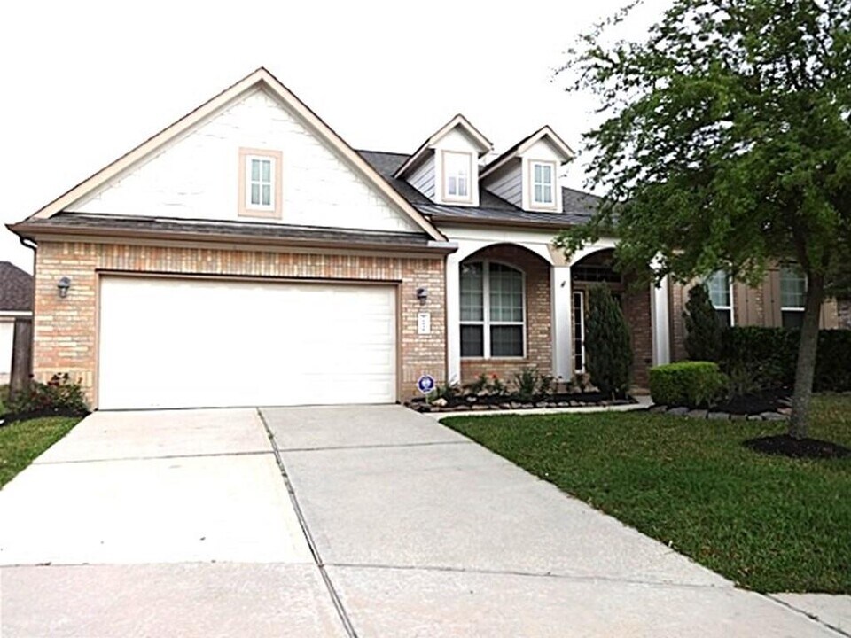 21130 Natchez Crossing St in Richmond, TX - Building Photo