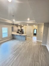 413 Sturnidae Cv in Ocean Springs, MS - Building Photo - Building Photo