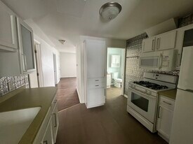 245 Corry St, Unit #1 in Madison, WI - Building Photo