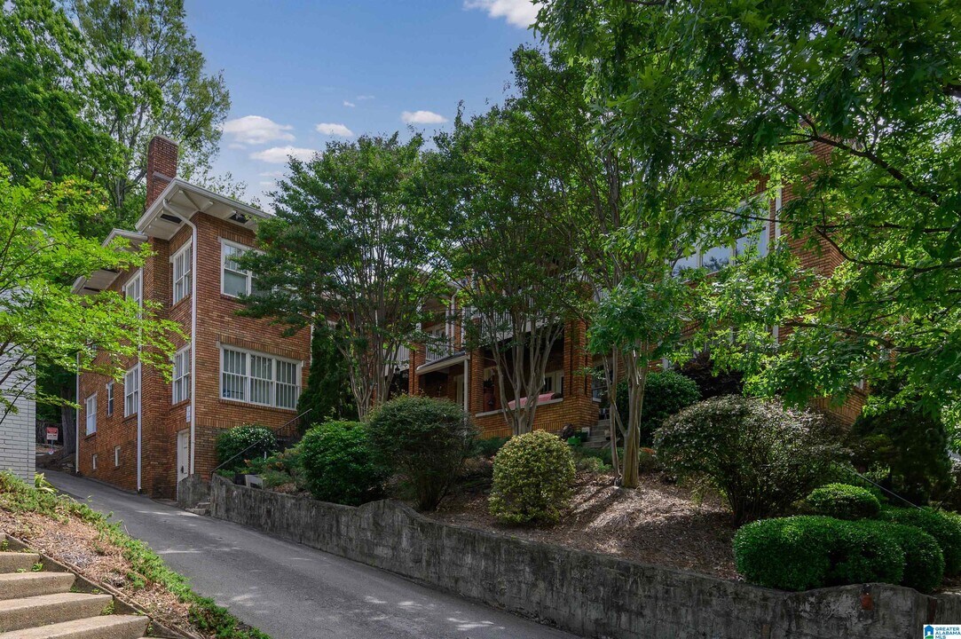 1101 26th St S in Birmingham, AL - Building Photo