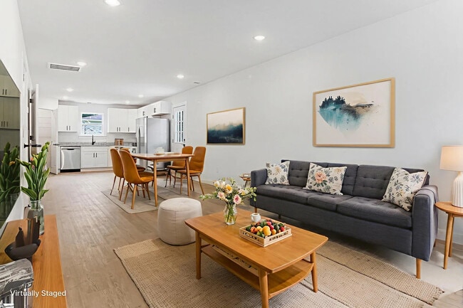 18 Catawba Ave in Greenville, SC - Building Photo - Building Photo