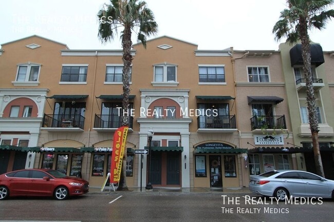 property at 3736 Avalon Park E Blvd
