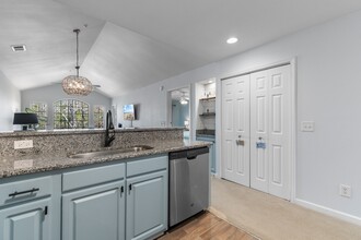 1125 Blue Stem Dr, Unit True Blue Unit 29J in Pawleys Island, SC - Building Photo - Building Photo
