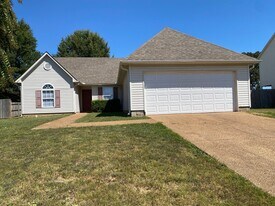 189 Middle School Rd in Jackson, TN - Building Photo