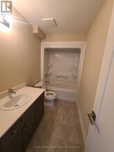 3287 Homestead Dr in Hamilton, ON - Building Photo - Building Photo