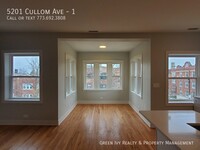 5201 W Cullom Ave in Chicago, IL - Building Photo - Building Photo