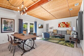 1950 N Magnolia Rd in Palm Springs, CA - Building Photo - Building Photo