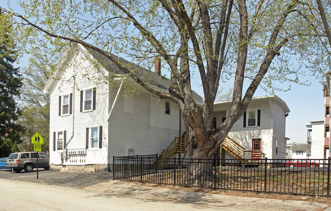 53 Walker St in Manchester, NH - Foto de edificio - Building Photo