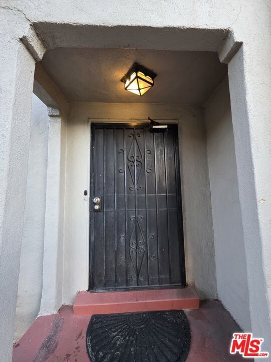 375 N Avenue 52 in Los Angeles, CA - Building Photo - Building Photo