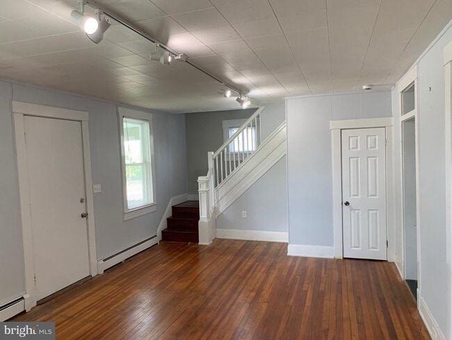 4421 Wilkens Ave in Baltimore, MD - Building Photo - Building Photo