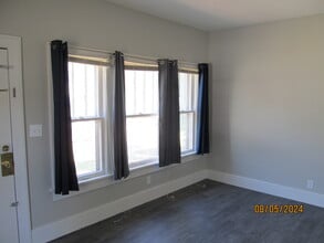 831 Congress St in Emporia, KS - Building Photo - Building Photo