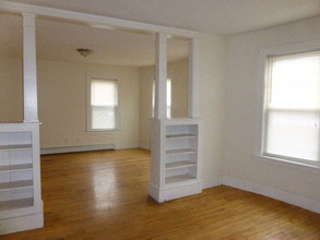 102-122 Piedmont St in Worcester, MA - Building Photo - Interior Photo