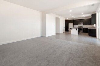 7322 Overture Dr in Reno, NV - Building Photo - Building Photo
