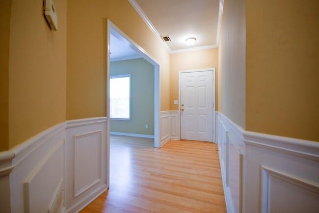 589 Reading Ct NE in Lawrenceville, GA - Building Photo - Building Photo