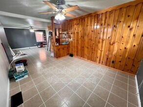 829 6th Ave in Coraopolis, PA - Building Photo - Building Photo