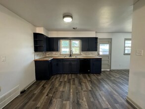 1231 Shelden St in El Dorado, KS - Building Photo - Building Photo