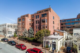 Wadsworth House in Washington, DC - Building Photo - Building Photo