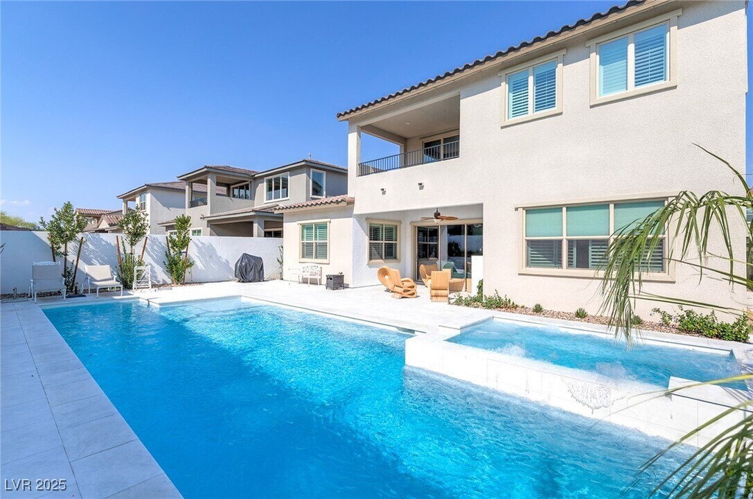 155 Malpaso St in Las Vegas, NV - Building Photo