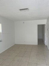 3960 NW 31st Terrace in Lauderdale Lakes, FL - Building Photo - Building Photo