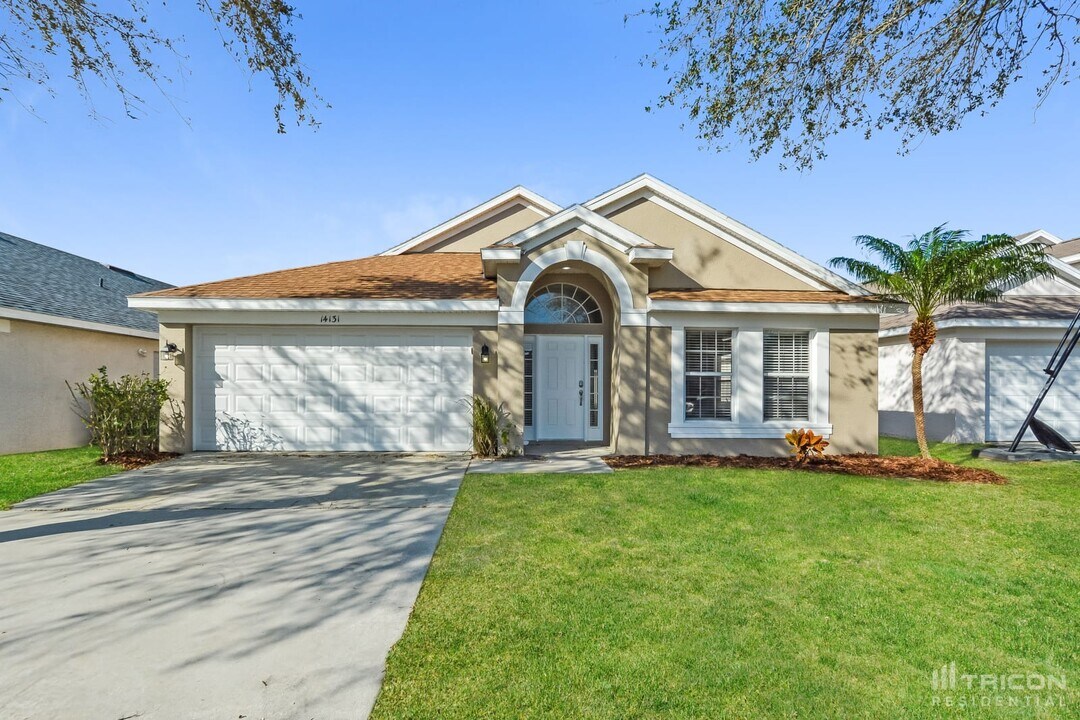 14131 Colonial Spring Way in Orlando, FL - Building Photo