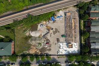 Evergreen Garden in Chicago, IL - Building Photo - Building Photo