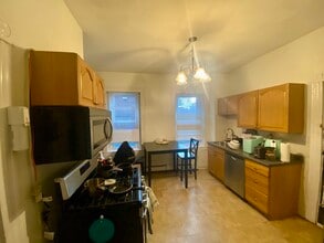 111 H St in Boston, MA - Building Photo - Building Photo