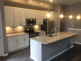 Columbus Lofts in Cleveland, OH - Building Photo