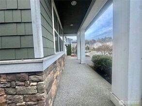 32315 47th Ave S in Auburn, WA - Foto de edificio - Building Photo