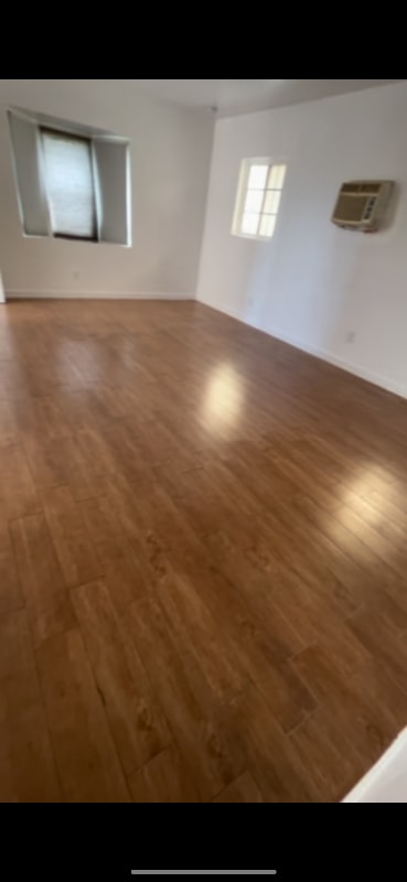 616 Hendricks Ave, Unit 616 Hendricks Ave in East Los Angeles, CA - Foto de edificio - Building Photo