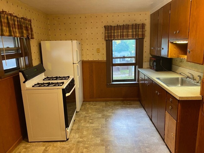121 S 7th St in Wausau, WI - Building Photo - Building Photo