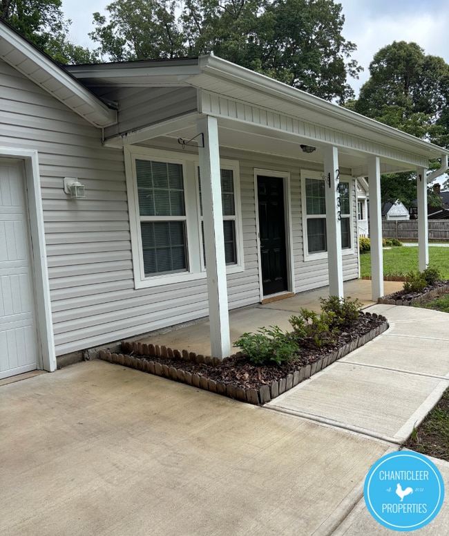 2433 Harrison Dr in Burlington, NC - Building Photo - Building Photo