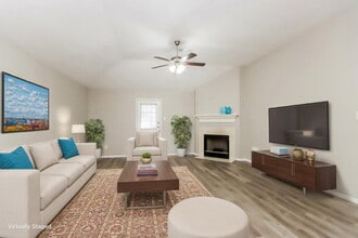 18718 Timber Trace Dr in Humble, TX - Foto de edificio - Building Photo