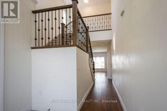 13 Laurel St in Belleville, ON - Building Photo - Building Photo