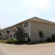 4663 Happiness Trail in Rock Island, IL - Building Photo - Building Photo