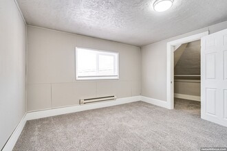 1350 Manitowoc Rd in Menasha, WI - Building Photo - Building Photo