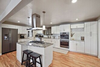 2484 Pierce St in Edgewater, CO - Building Photo - Building Photo