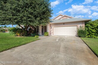 4740 Seminole Trail in Merritt Island, FL - Building Photo - Building Photo