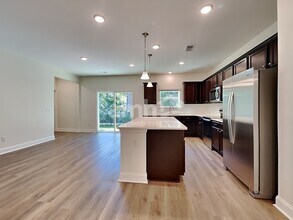 1617 Lamplighter Ln in Charleston, SC - Building Photo - Building Photo