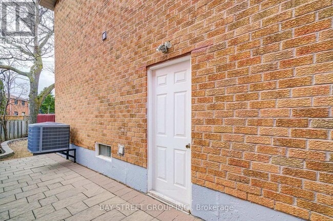 property at 94 Marydale Ave